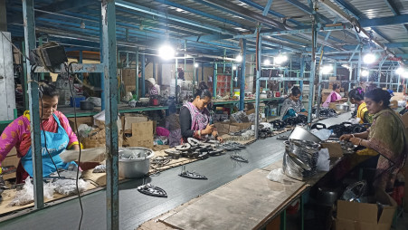 Workers assemble products in the Royal Relax Metal Industries in Saidpur, Nilphamari. Royal Relax Metal is the only export-oriented cookware company in the country’s northern region. Photo: TBS